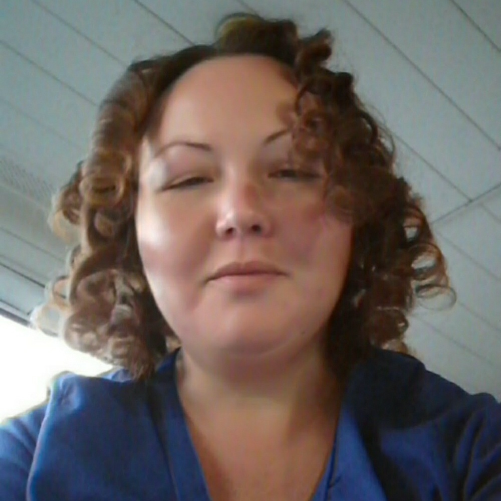 Meet your Posher, Manita